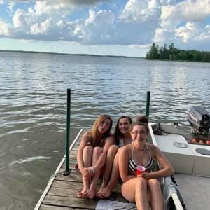 Meet your Posher, Erin